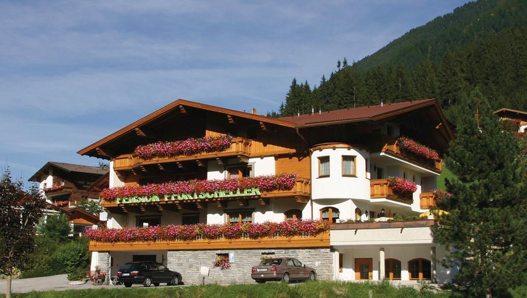 Alpenpension Pfurtscheller Neustift im Stubaital Buitenkant foto